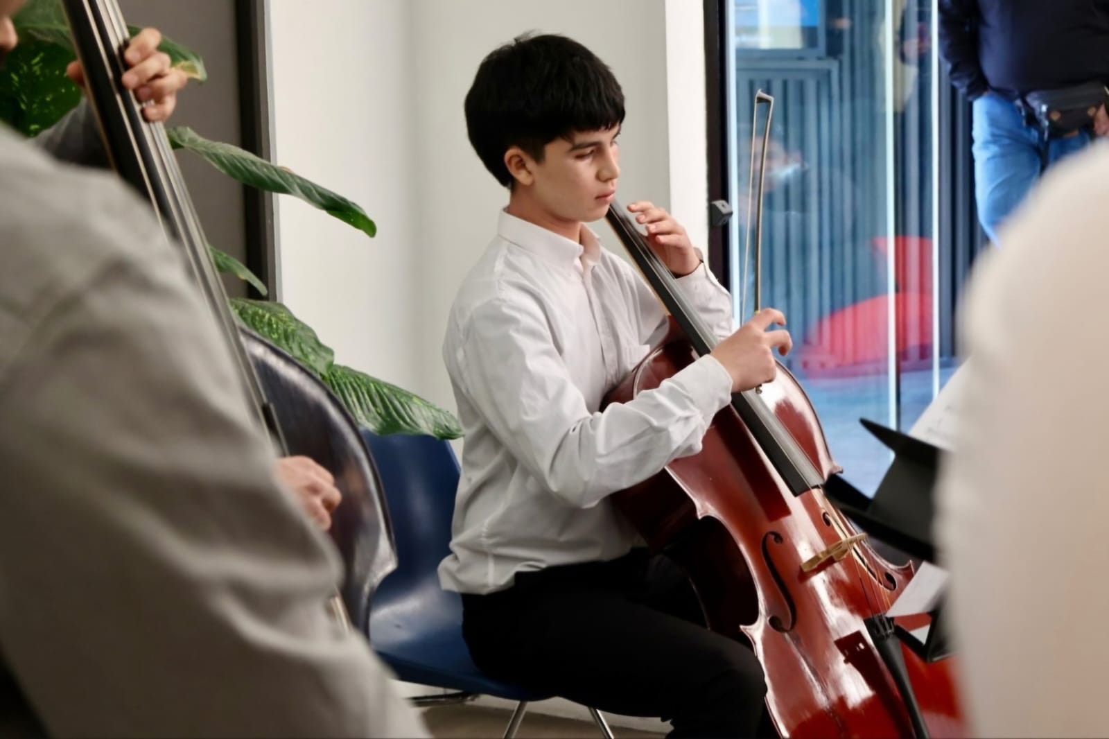 Integrante de Orquesta Sinfónica Juvenil Regional de O’Higgins: “Ser parte de FOJI cambió mi vida”.