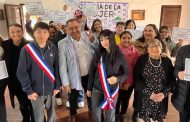 Iniciativa municipal: mujeres granerinas participan de curso de peluquería