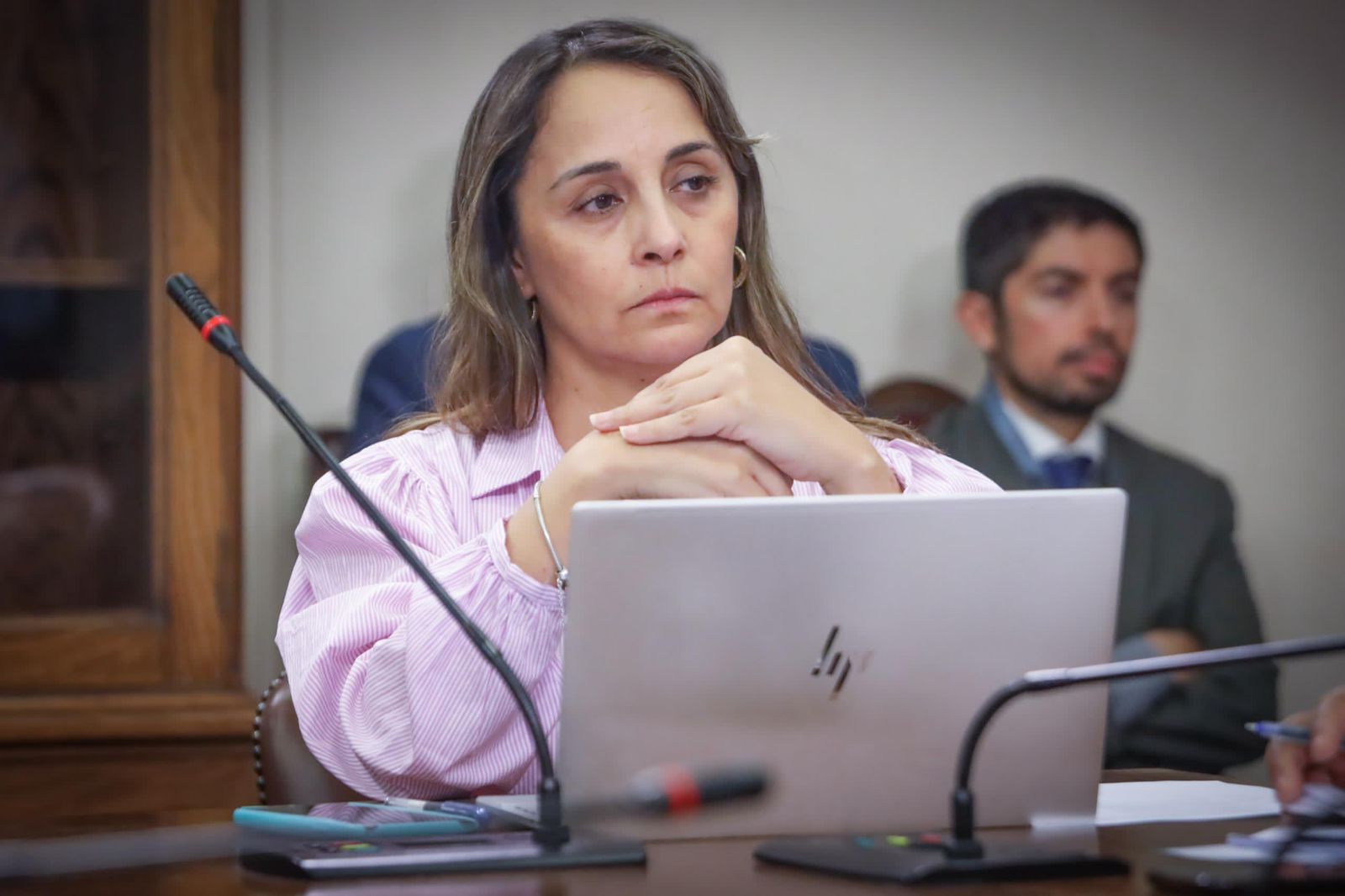 Tras nuevo caso de caída de menor desde edificio: Diputada Carla Morales pide agilizar iniciativa que busca obligar a poner mallas de seguridad